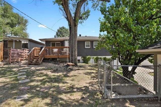 1516 Dorchester Drive, Colorado Springs, CO 80905