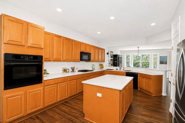 13453 E Grainery Lane, Huntley, IL 60142