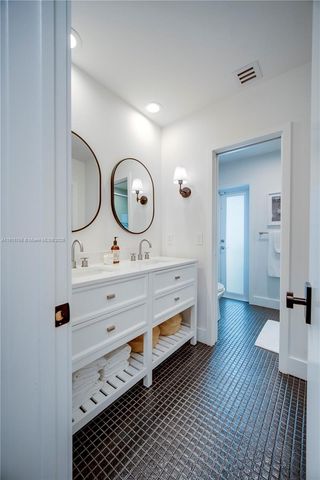 11905 SW 67th Ave 0, Pinecrest, FL 33156