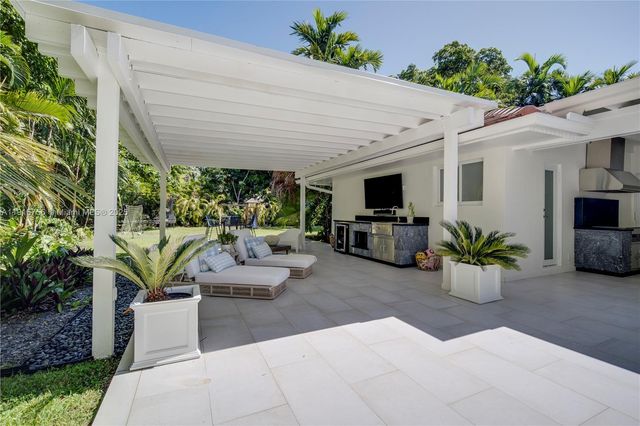 11905 SW 67th Ave 0, Pinecrest, FL 33156