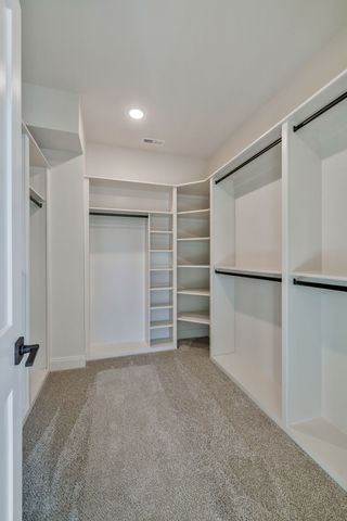 5548 Sinclair St, Murfreesboro, TN 37127