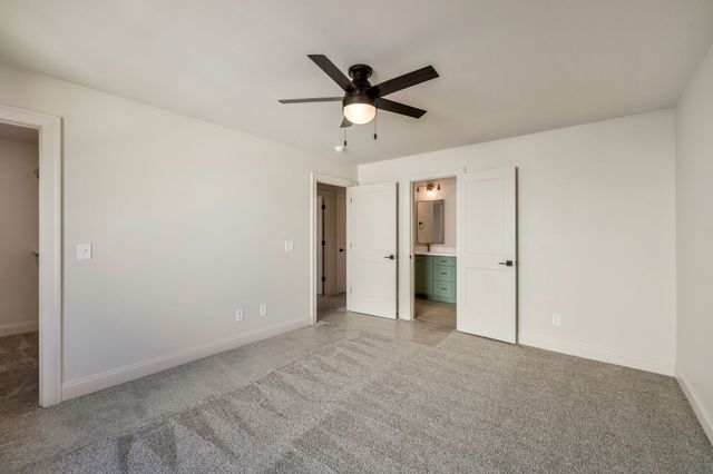 5548 Sinclair St, Murfreesboro, TN 37127