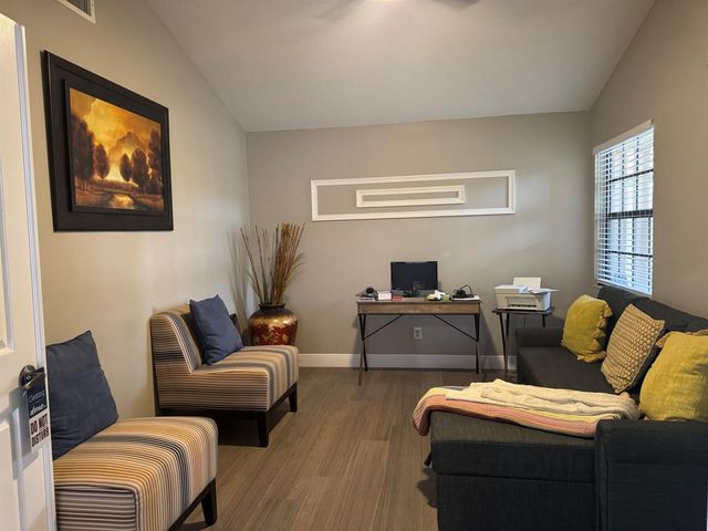 6803 Bitterbush Place, Boynton Beach, FL 33472