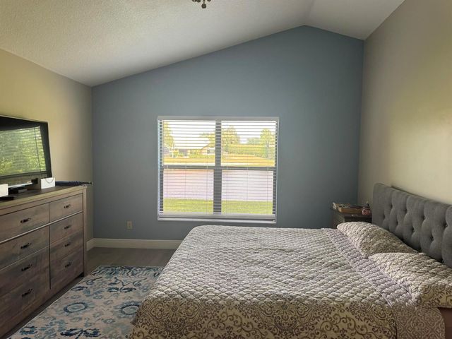 6803 Bitterbush Place, Boynton Beach, FL 33472