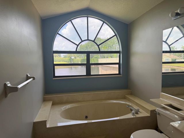6803 Bitterbush Place, Boynton Beach, FL 33472