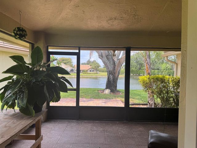 6803 Bitterbush Place, Boynton Beach, FL 33472