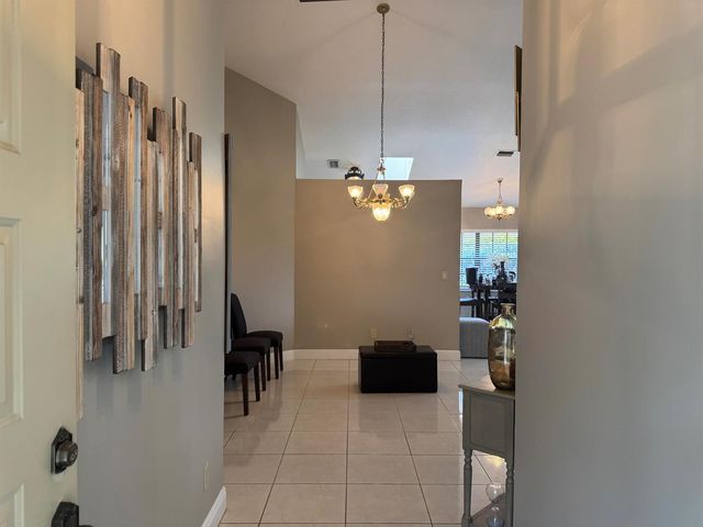 6803 Bitterbush Place, Boynton Beach, FL 33472