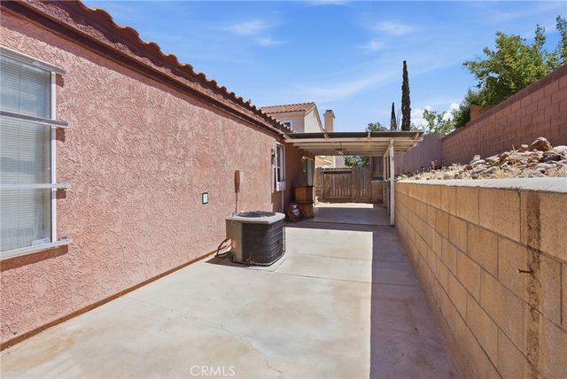 37621 Harvey, Palmdale, CA 93550