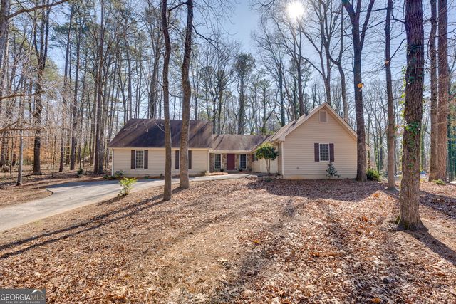 1100 Willow Bend, Roswell, GA 30075
