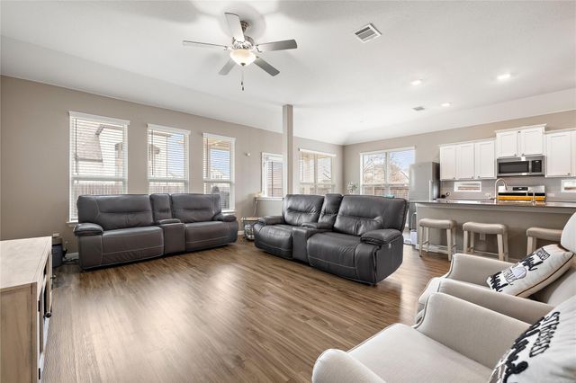 129 Magdalene WAY, Liberty Hill, TX 78642