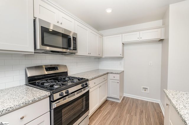 645 Blossom Run, Spartanburg, SC 29307