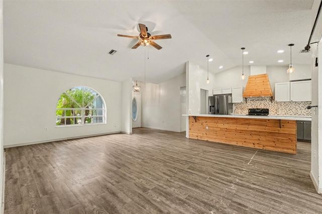 6293 GRAPEWOOD ROAD, Spring Hill, FL 34609