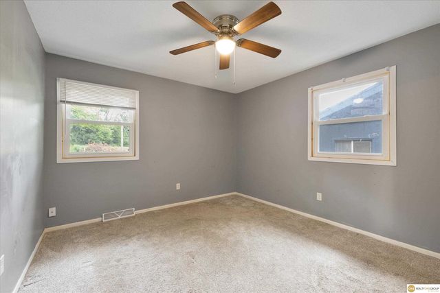 1604 Lincoln Avenue, Plattsmouth, NE 68048