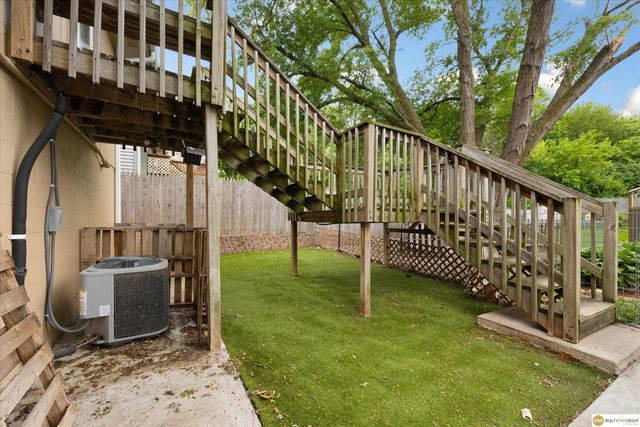 1604 Lincoln Avenue, Plattsmouth, NE 68048