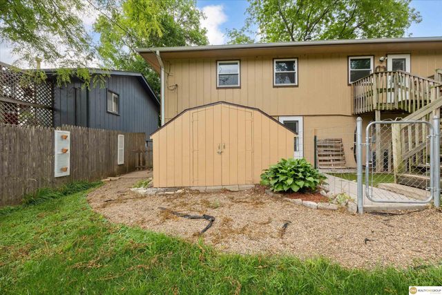 1604 Lincoln Avenue, Plattsmouth, NE 68048