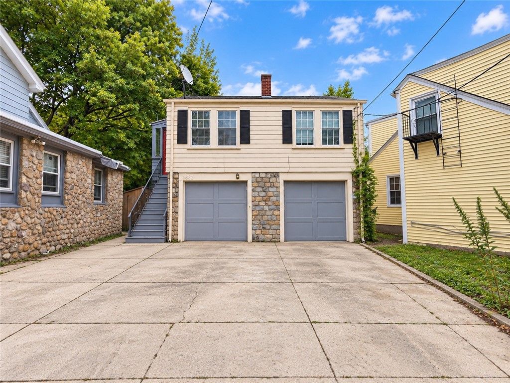 1966 Mendon Road, Woonsocket, RI 02895