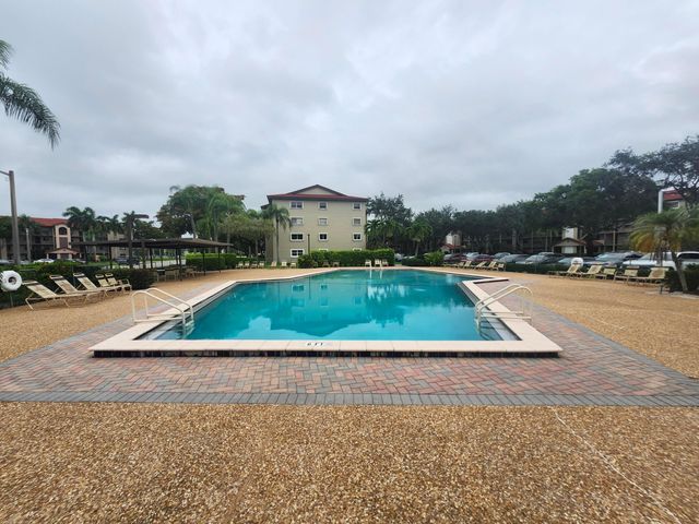 1100 SW 128th Terrace SW 209 U, Pembroke Pines, FL 33027
