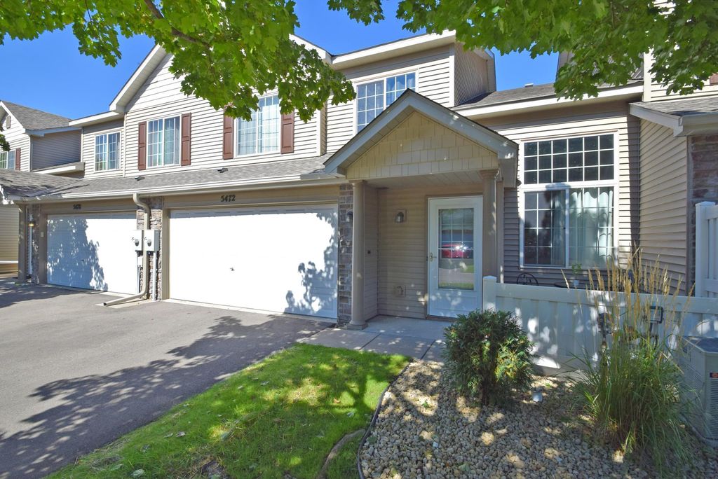 5472 Bryce Avenue, Inver Grove Heights, MN 55076