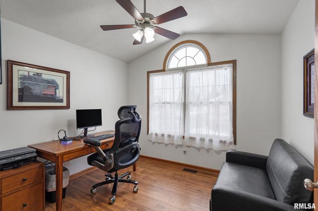 973 17TH Avenue, Silvis, IL 61282