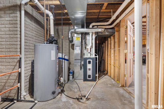 973 17TH Avenue, Silvis, IL 61282