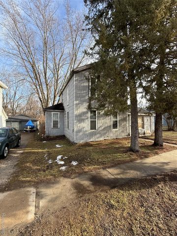 220 Pearl Street, Pinckney Village, MI 48169