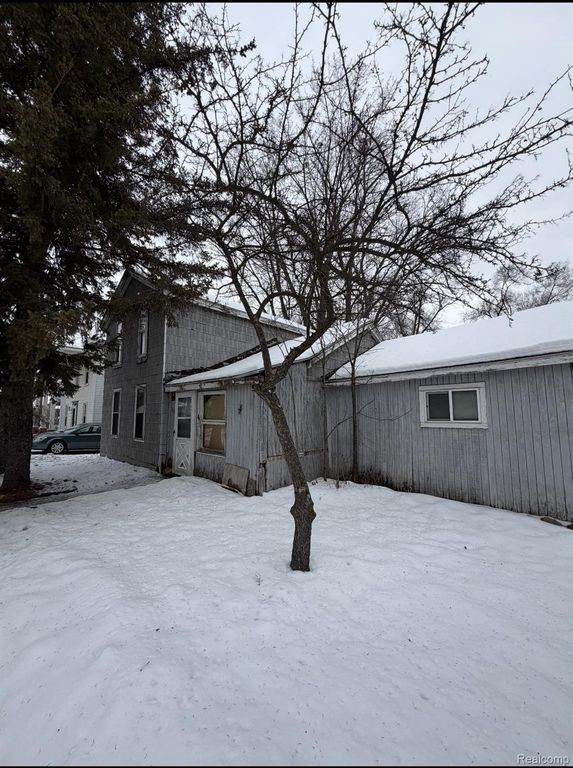 220 Pearl Street, Pinckney Village, MI 48169