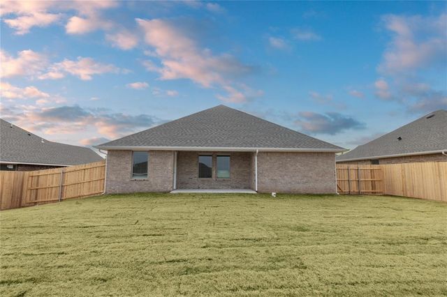 9113 NW 127th Street, Yukon, OK 73099