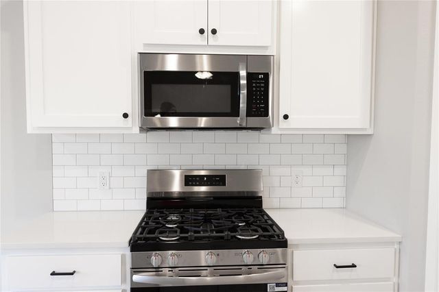 9113 NW 127th Street, Yukon, OK 73099