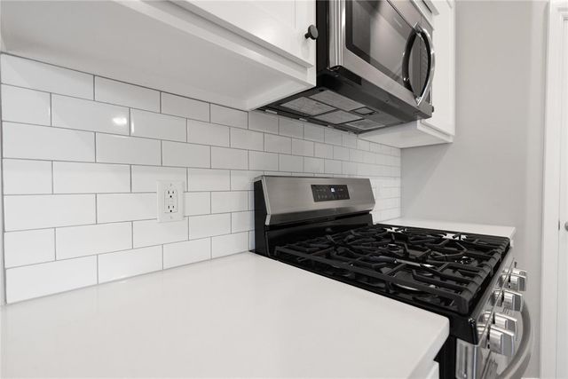 9113 NW 127th Street, Yukon, OK 73099