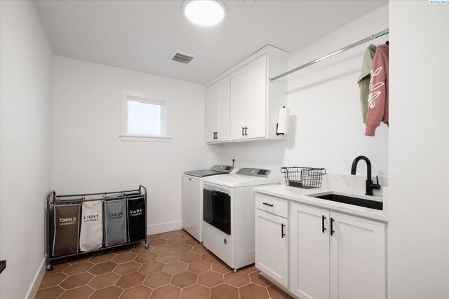 4259 Potlatch, Richland, WA 99352