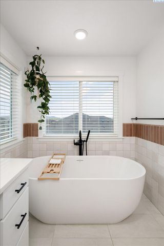 4259 Potlatch, Richland, WA 99352