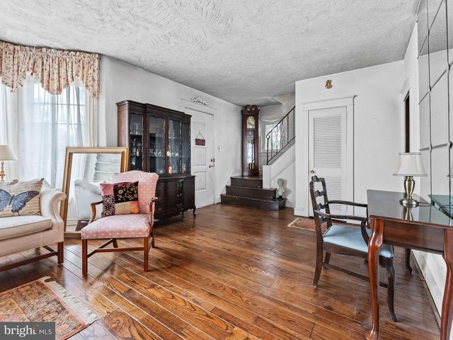 6209 LINCOLN AVE, Pennsauken, NJ 08110