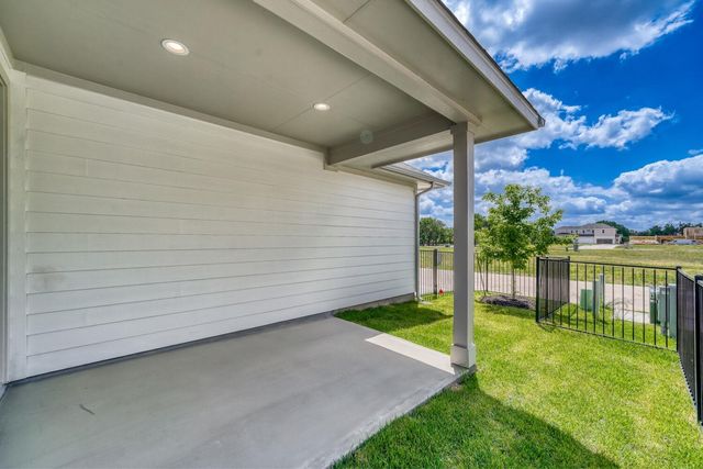 116 International, Buda, TX 78610