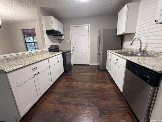 918 W Harding Blvd, San Antonio, TX 78221