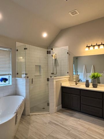 205 Bay Hill Drive, Willow Park, TX 76008