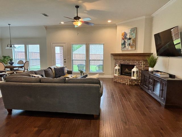 205 Bay Hill Drive, Willow Park, TX 76008