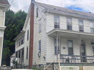 105 W SHERIDAN AVE, Annville, PA 17003
