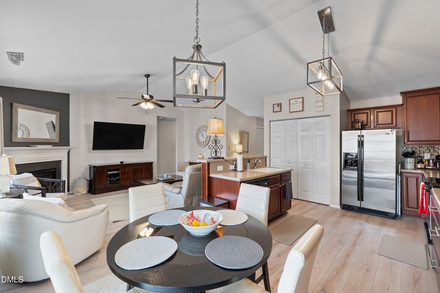 1009 Narcissus, Clayton, NC 27520