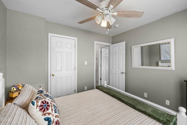 1009 Narcissus, Clayton, NC 27520