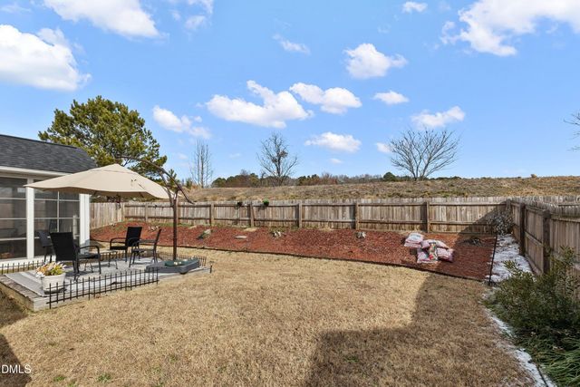 1009 Narcissus, Clayton, NC 27520