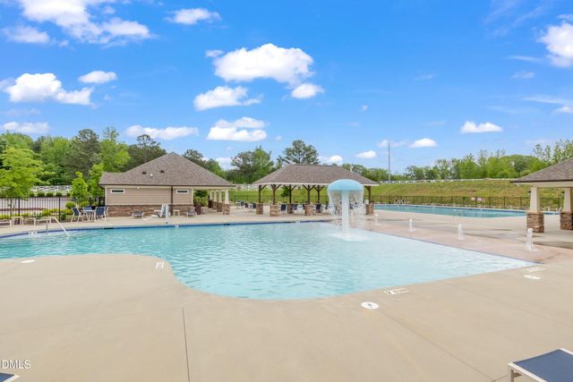 1009 Narcissus, Clayton, NC 27520