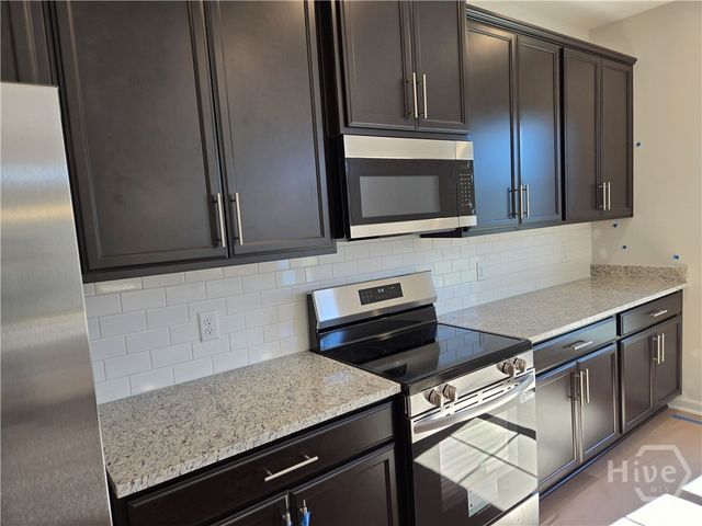 33 Blues Drive, Pooler, GA 31322