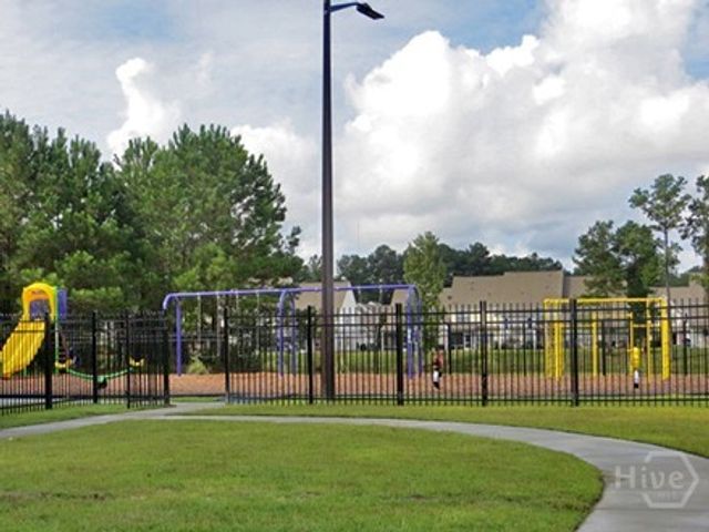 33 Blues Drive, Pooler, GA 31322