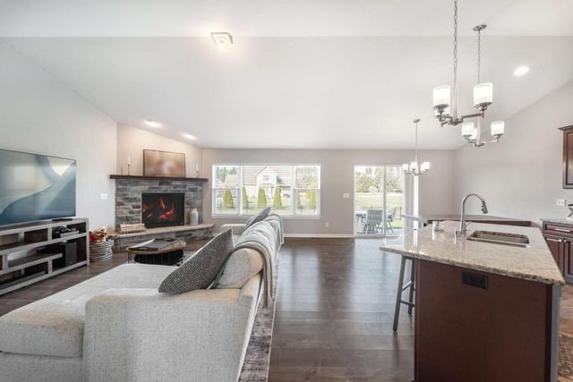 5202 Cornerstone WAY, Mount Pleasant, WI 53403