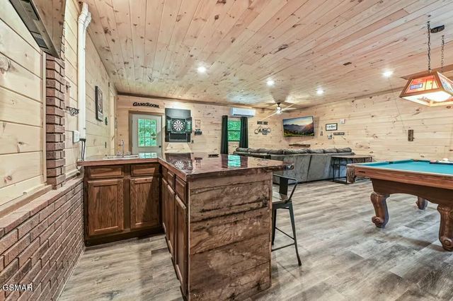 1643 Arron Way, Sevierville, TN 37876