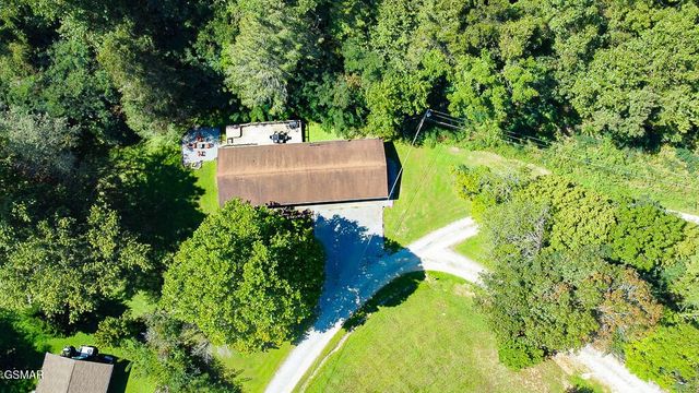 1643 Arron Way, Sevierville, TN 37876