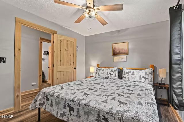 1643 Arron Way, Sevierville, TN 37876