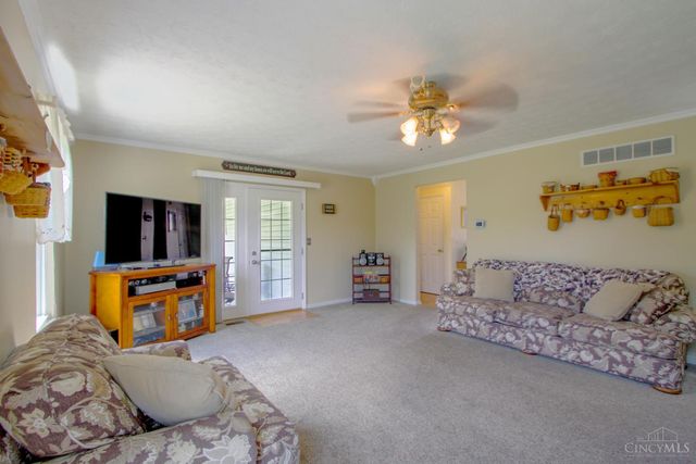 204 Wood Forge Circle, Lebanon, OH 45036