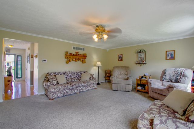 204 Wood Forge Circle, Lebanon, OH 45036
