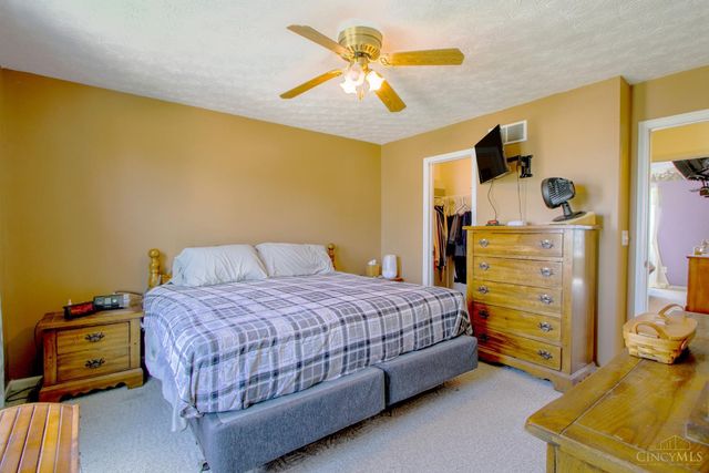 204 Wood Forge Circle, Lebanon, OH 45036